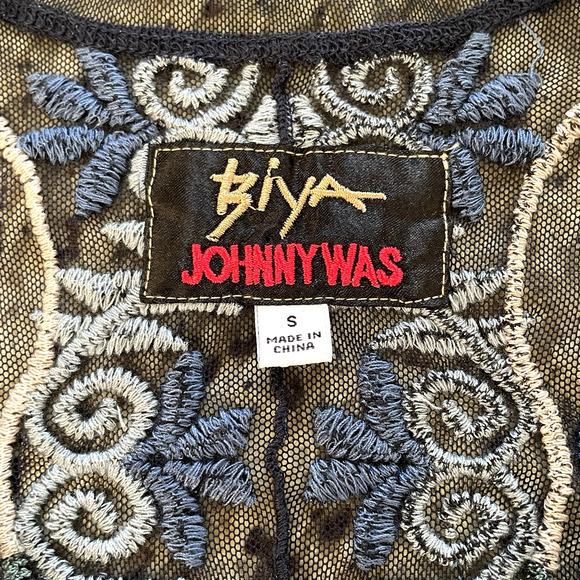 JOHNNY WAS BIYA Mesa Size Small Navy Blue Mesh Floral Embroidery Boho Maxi Dress - Picture 4 of 16
